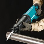 sierra-de-sable-makita-jr3051tk-1